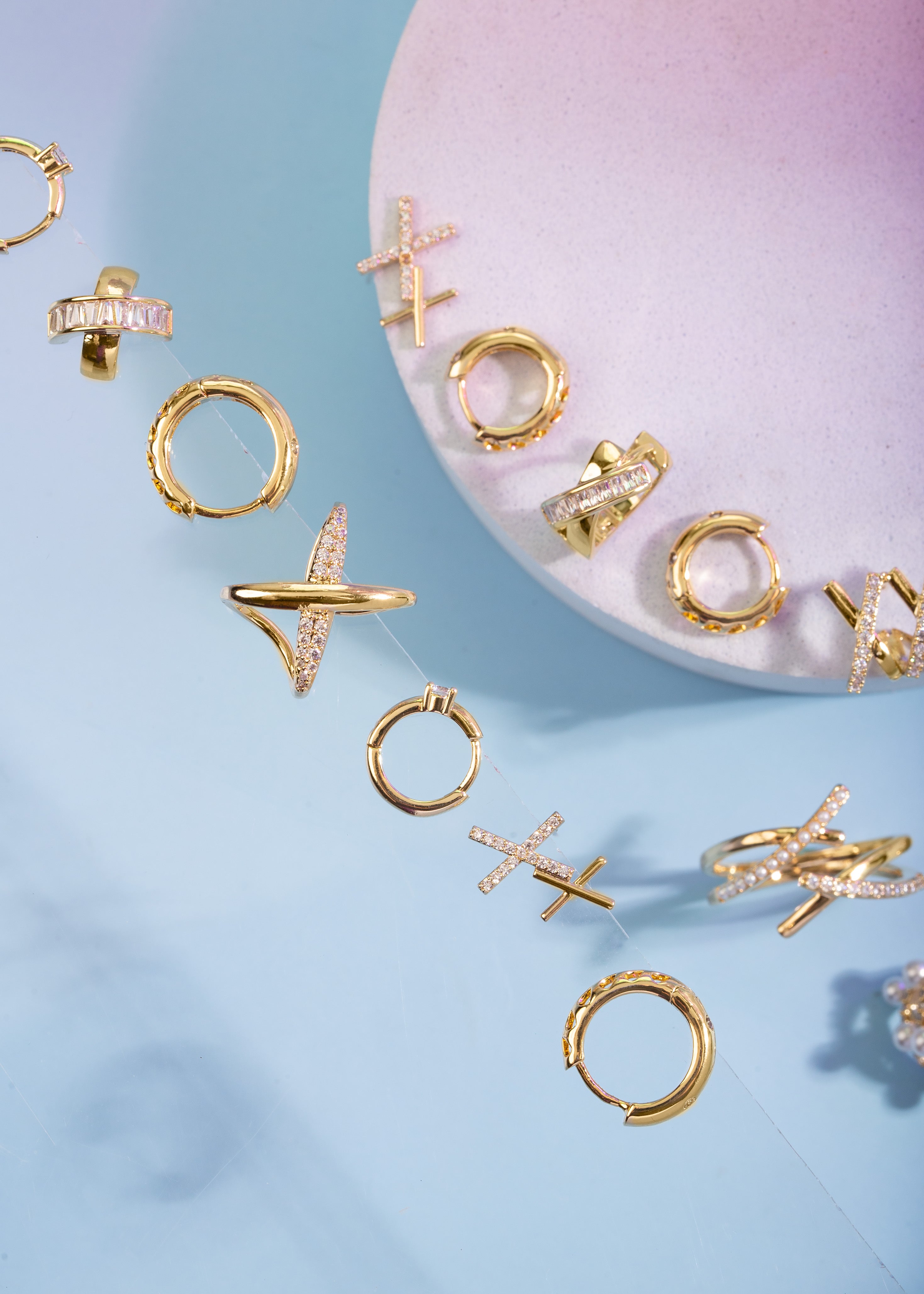 Gossip Girl Unveils the XOXO: Studs, Hoops and Huggies Jewelry Collection