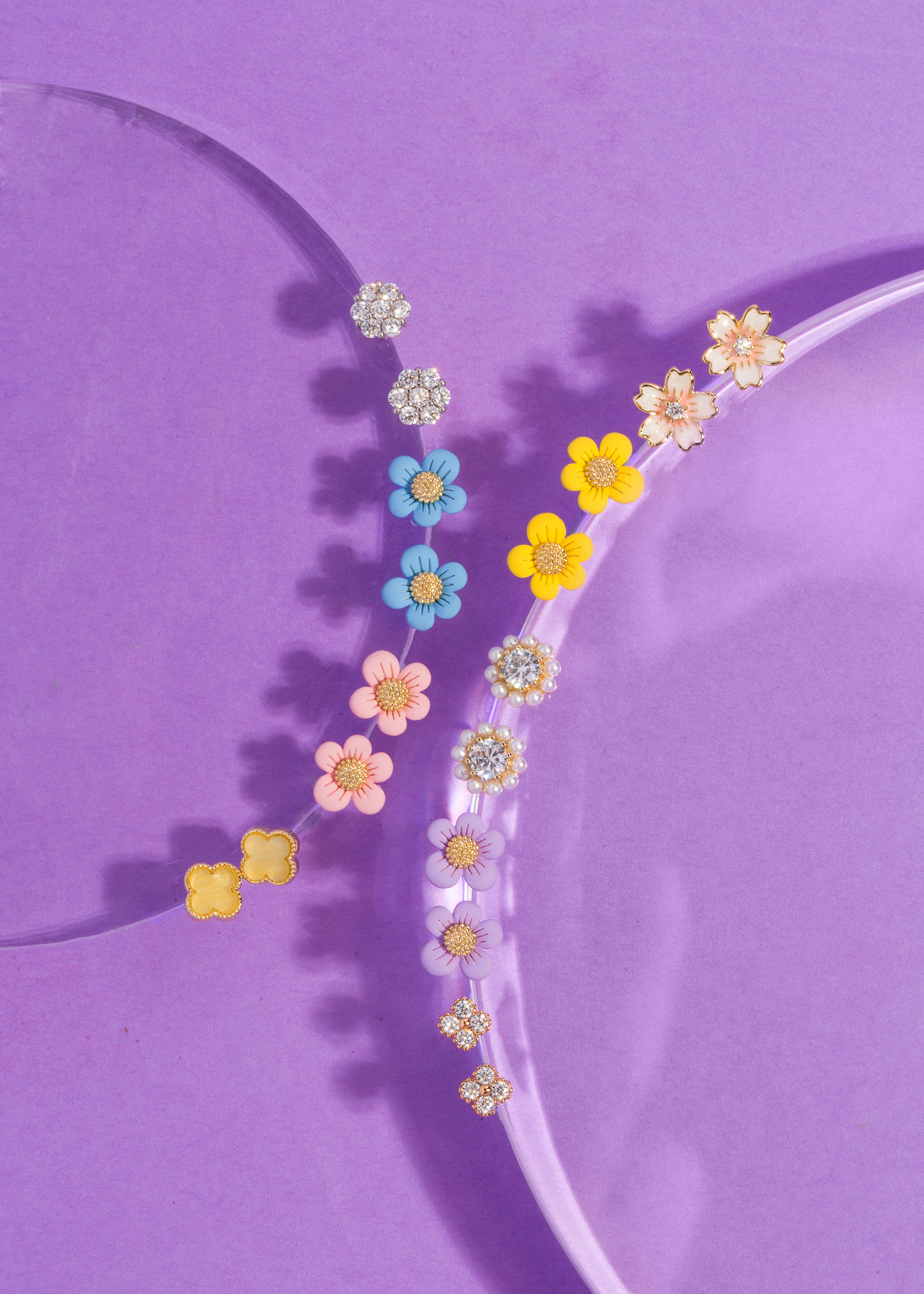 Blooming Beauties: Flower Jewelry Picks for Filipinas