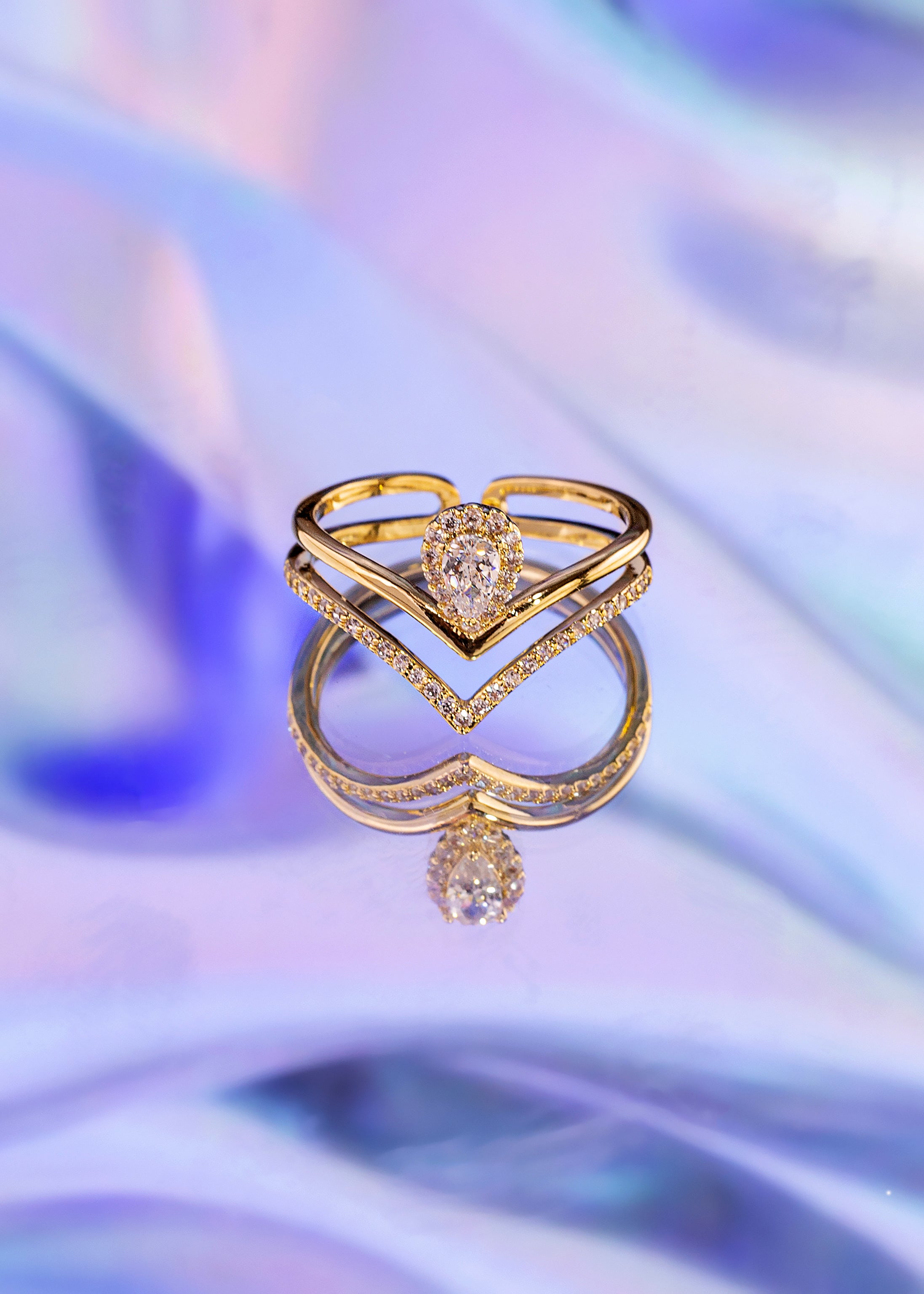 Golden Charm: Top Jewelry Picks Perfect for Date Night