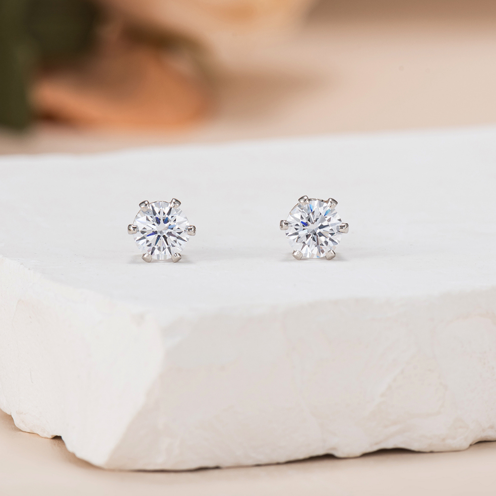 Maddie Solitaire Stud Earrings