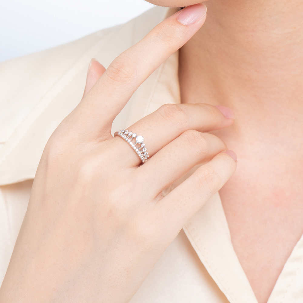 Emi Princess Ring