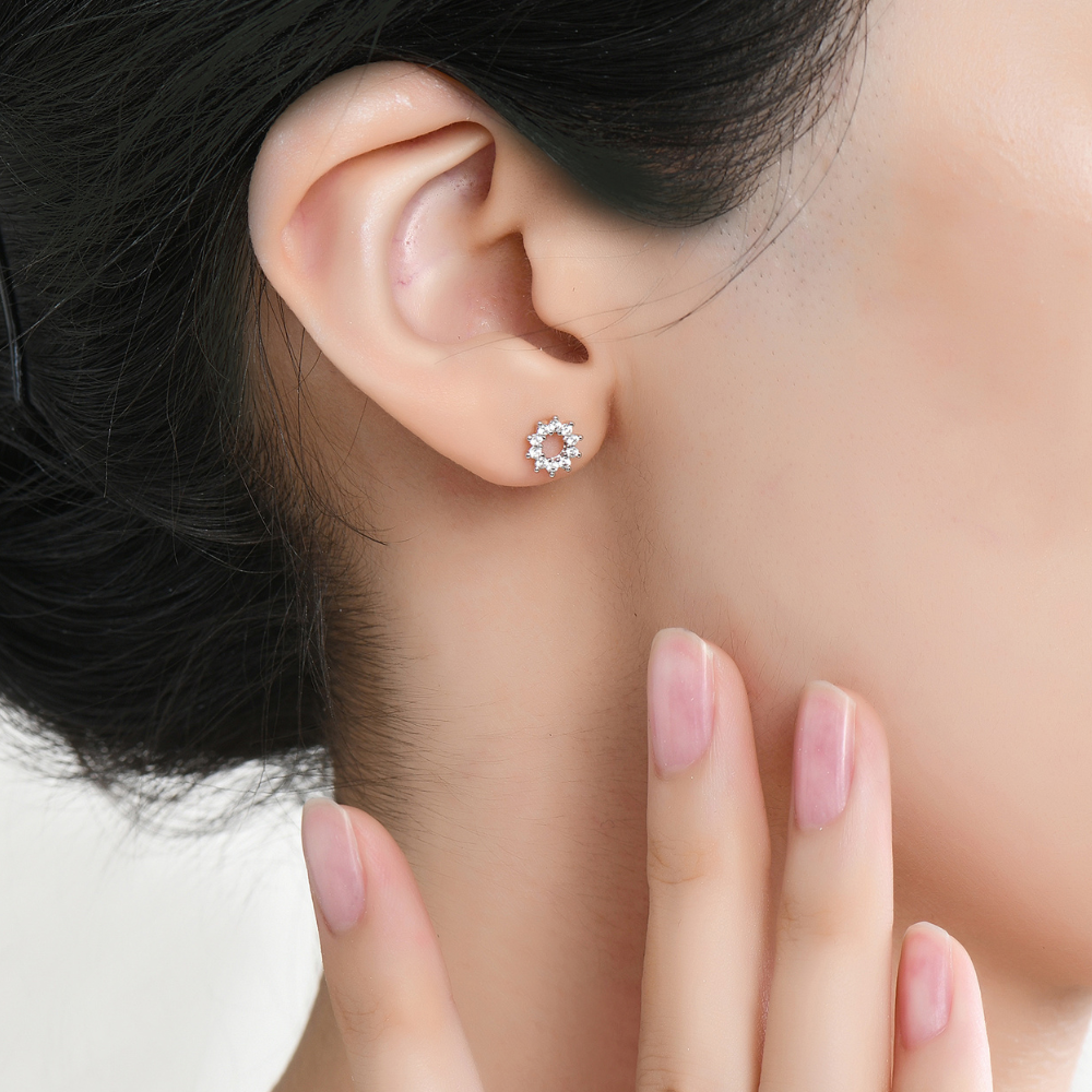 Lara Flower Stud Earrings