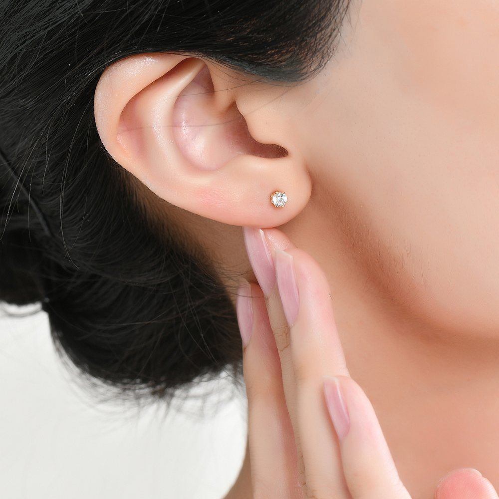 Maddie Solitaire Stud Earrings