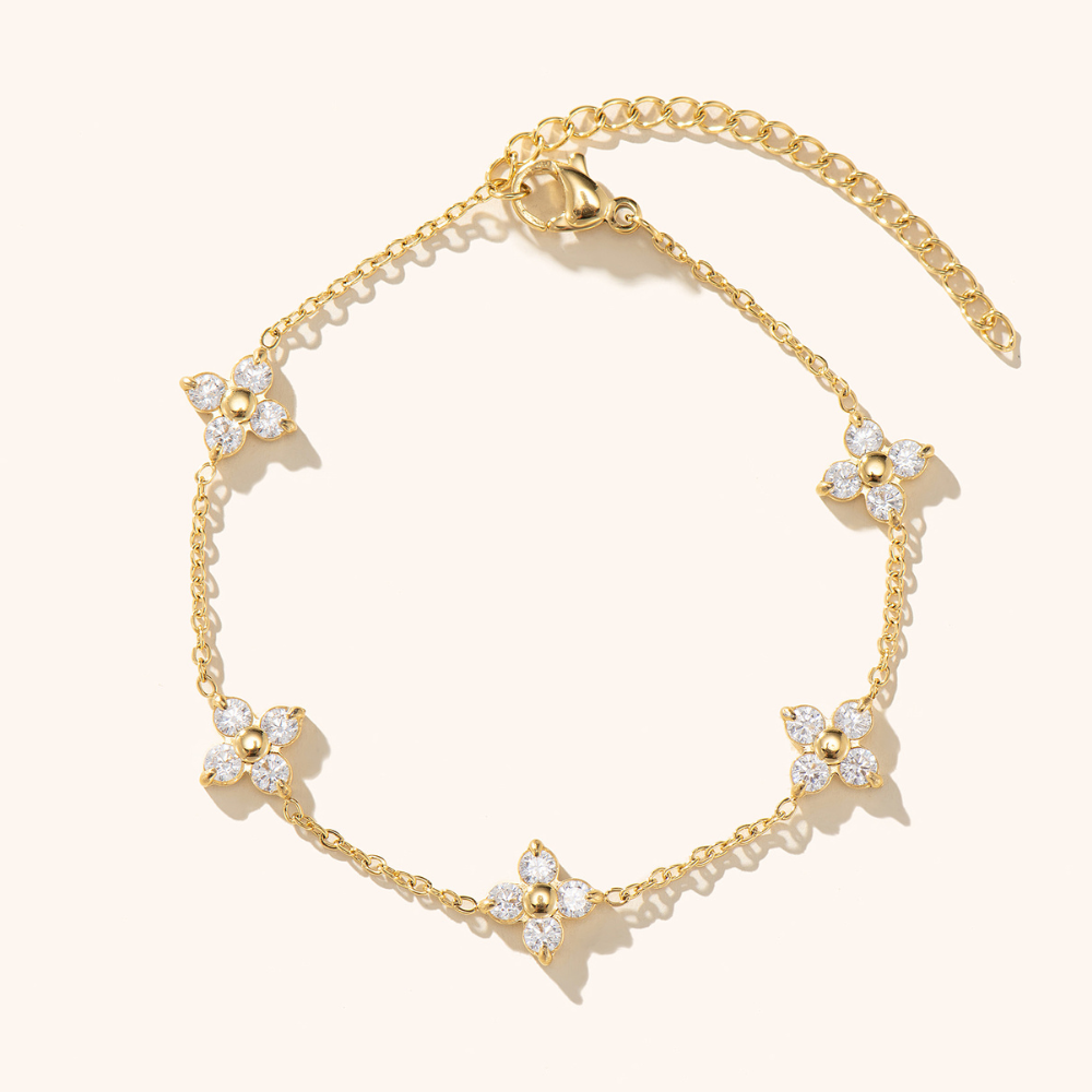 Stainless Steel Annie Dainty Clover Station Bracelet