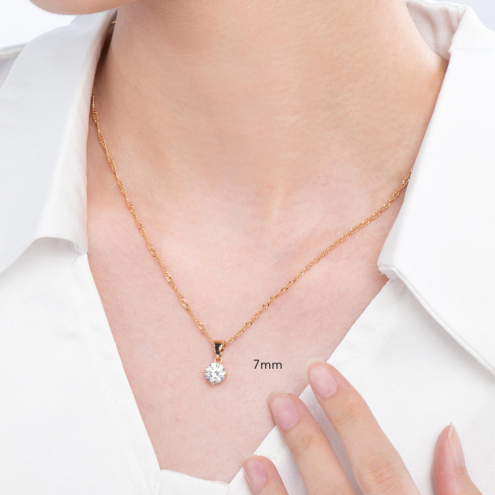 Nicole Solitaire Necklace
