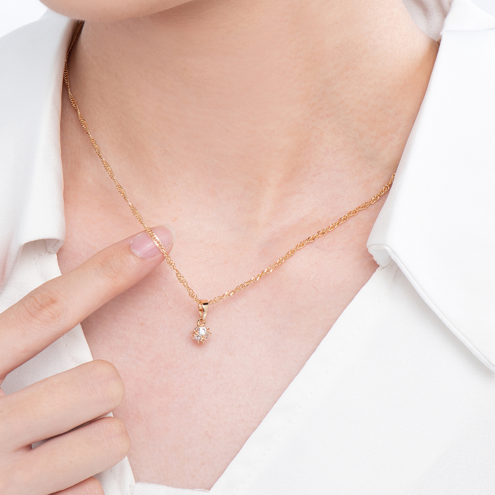 Simone Pendant Necklace