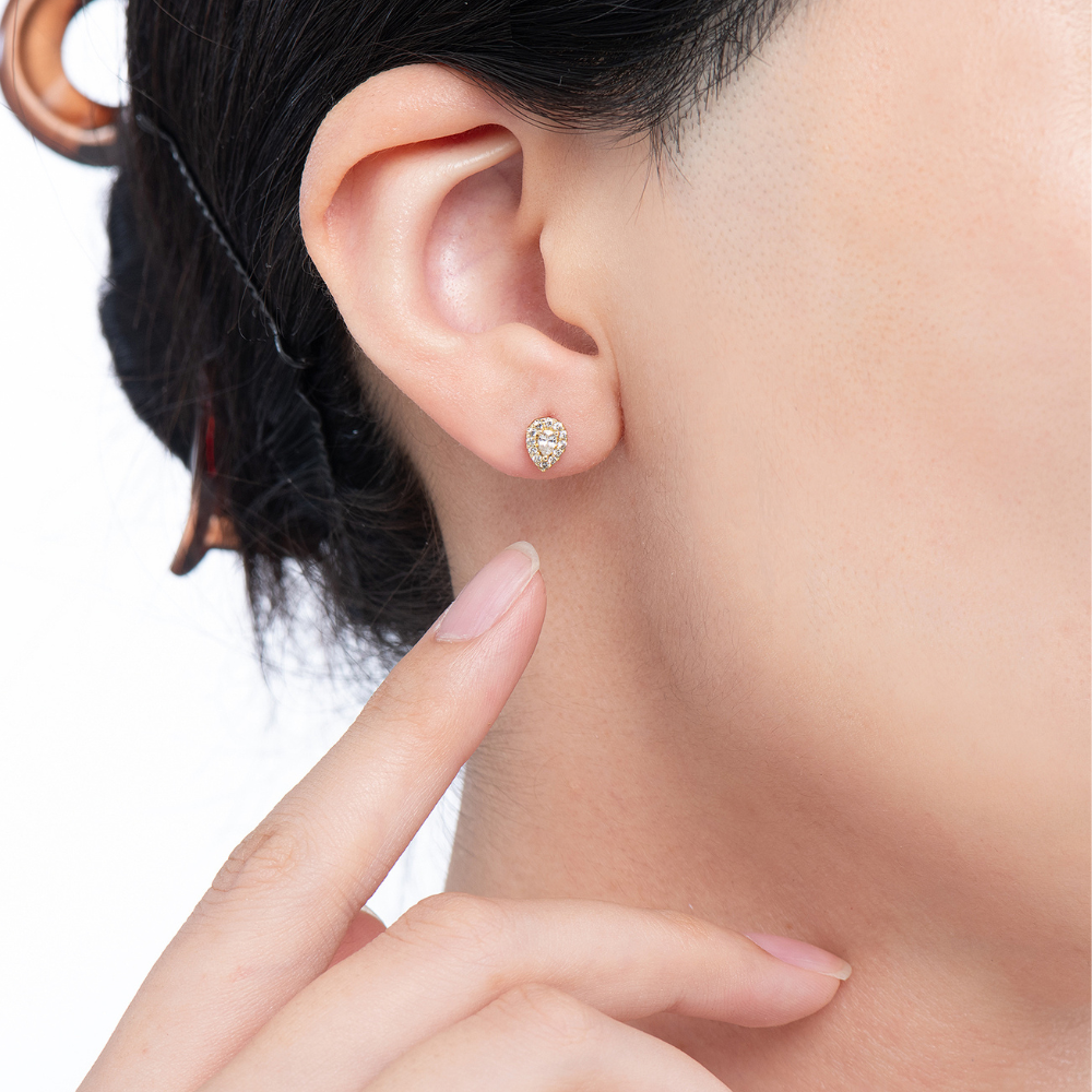 Hallie Teardrop Stud Earrings