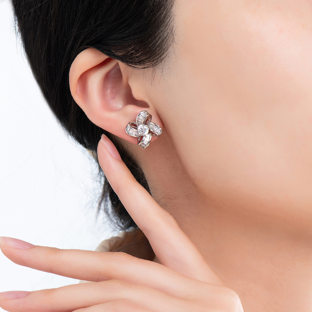 Mina Flower Stud Earrings