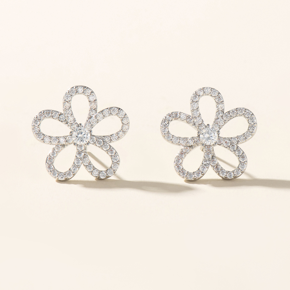 Aiko Flower Stud Earrings - 925 Silver Post