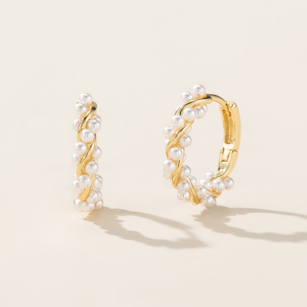 Lila Pearl Hoop Earrings