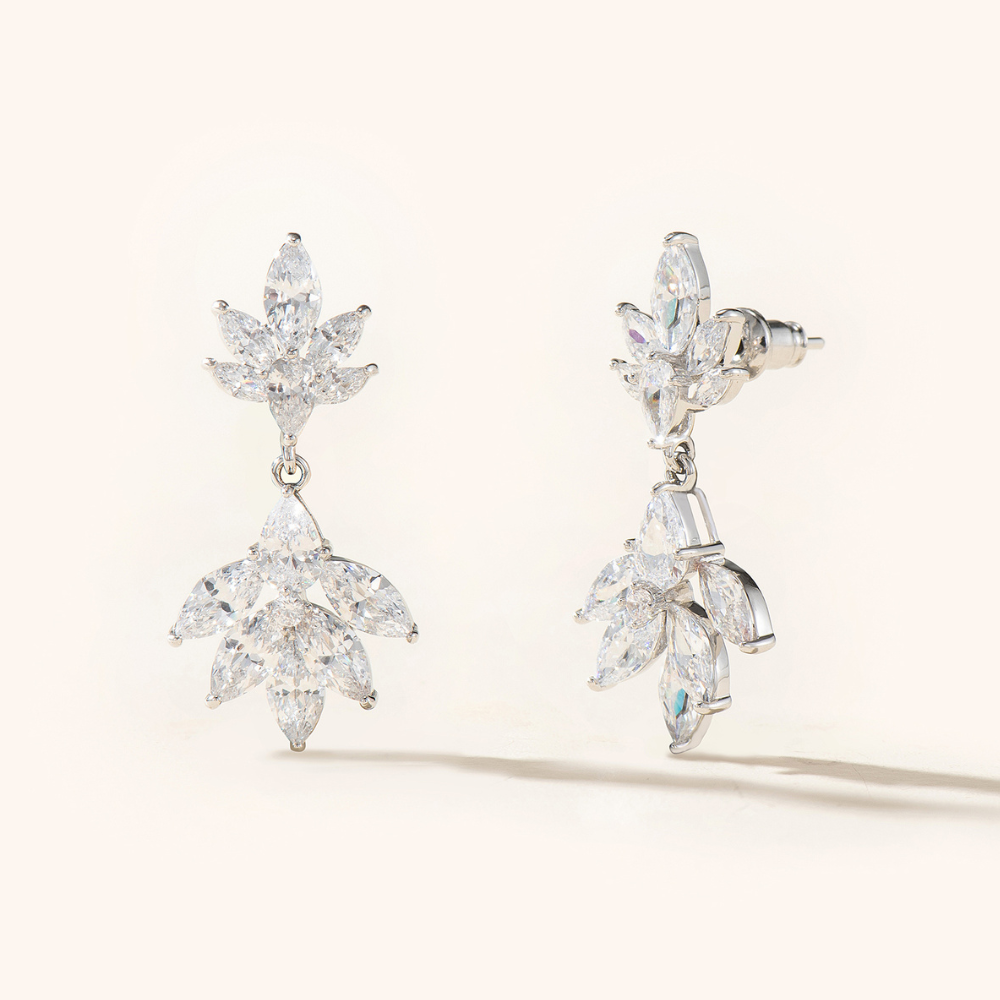 Clara Drop Earrings