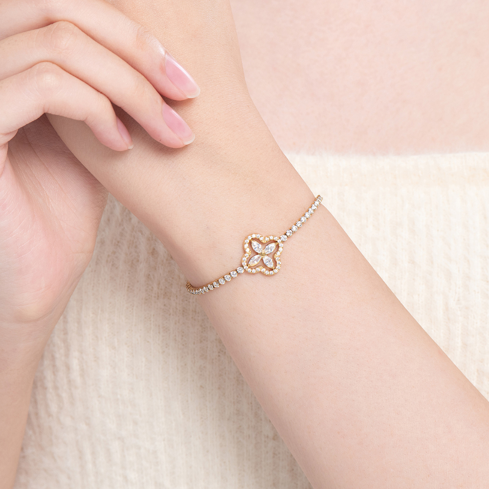 Stainless Steel Dominique Clover Bracelet