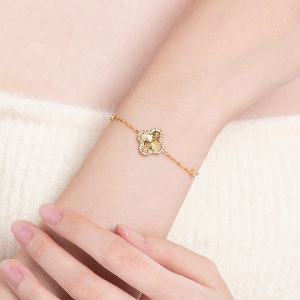 Stainless Steel Liz Clover Bracelet