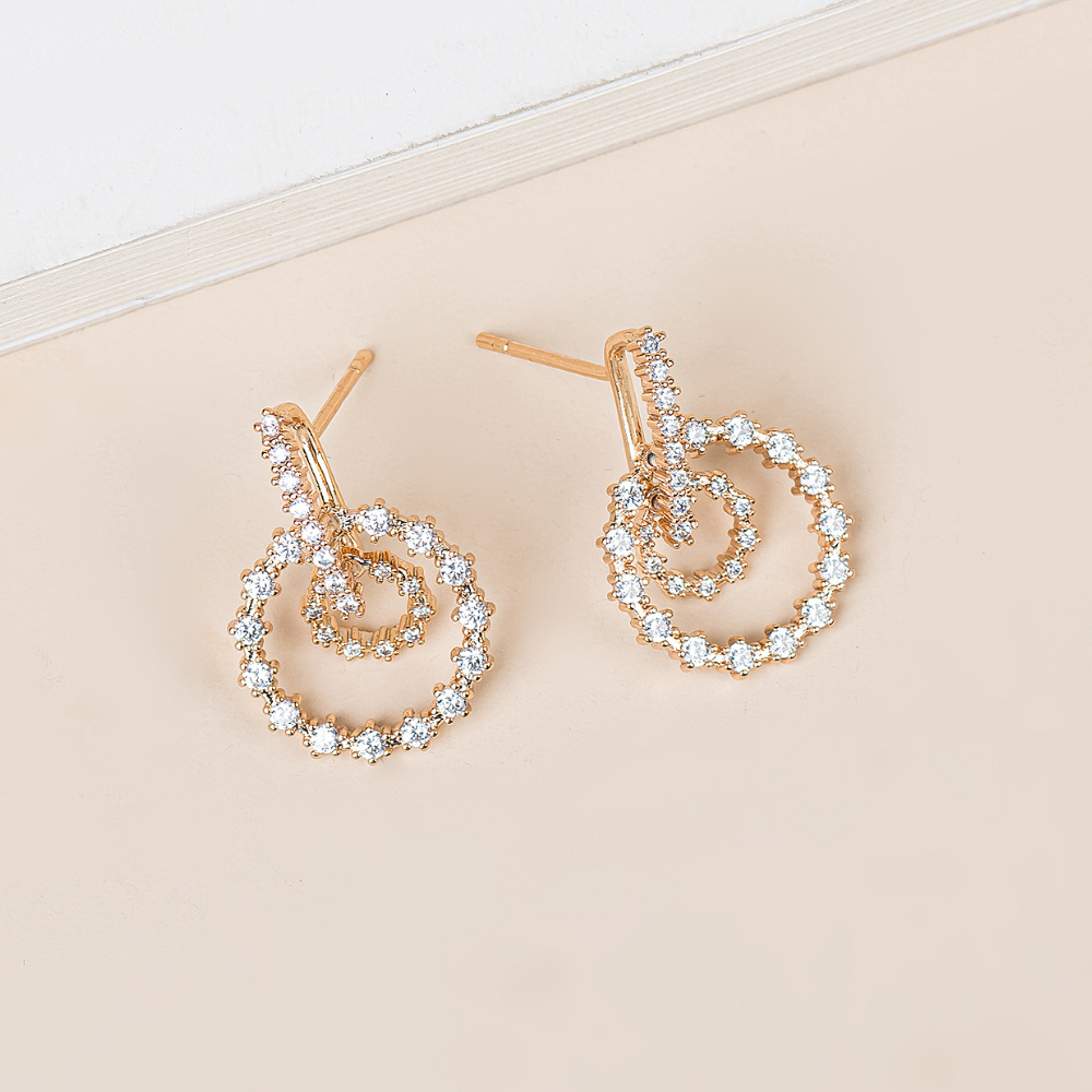 Stella Drop Earrings