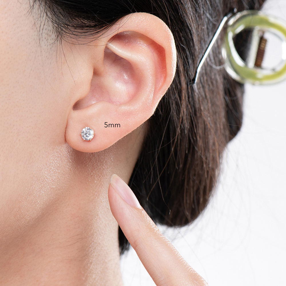 Round Solitaire Stud Earrings - 6 Prong Hold