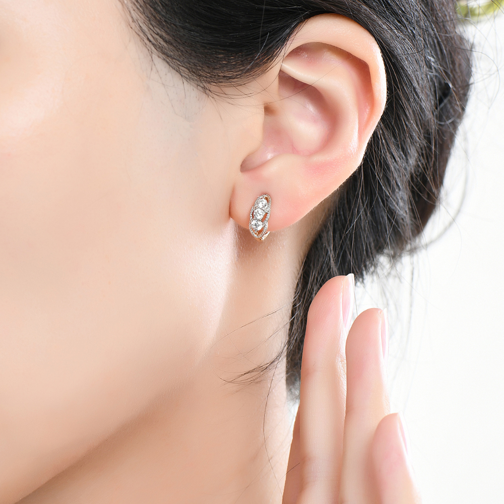 Kim Hoop Earrings
