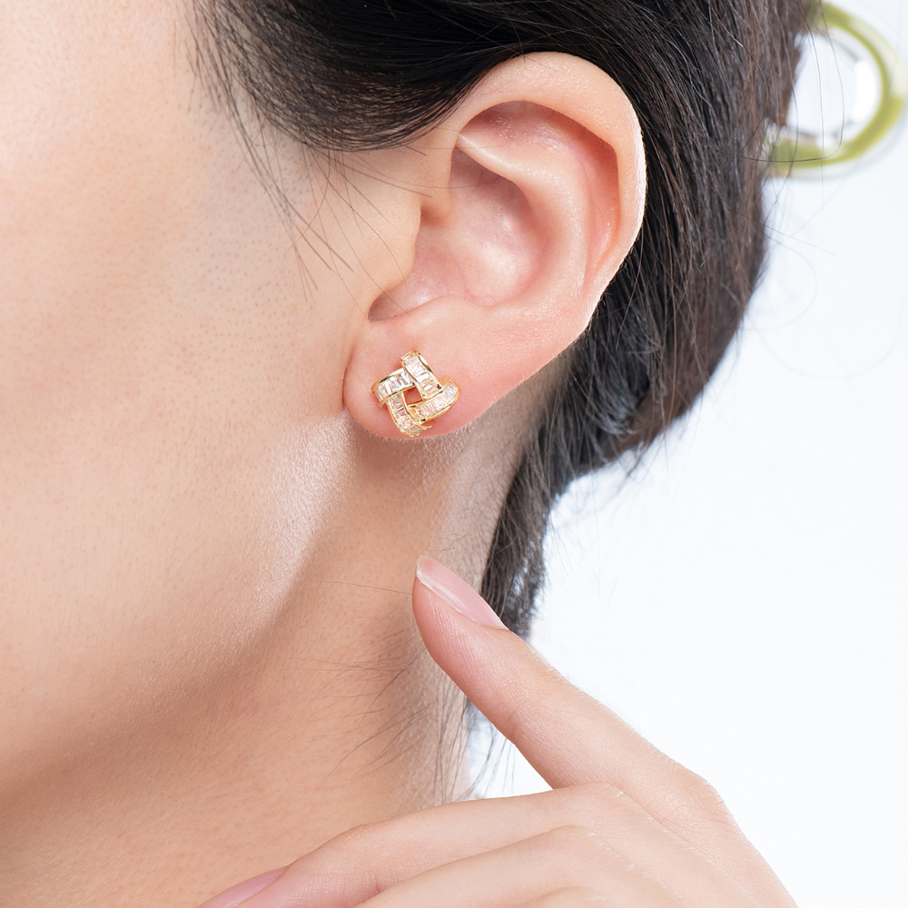 Althea Overlapping Stud Earrings