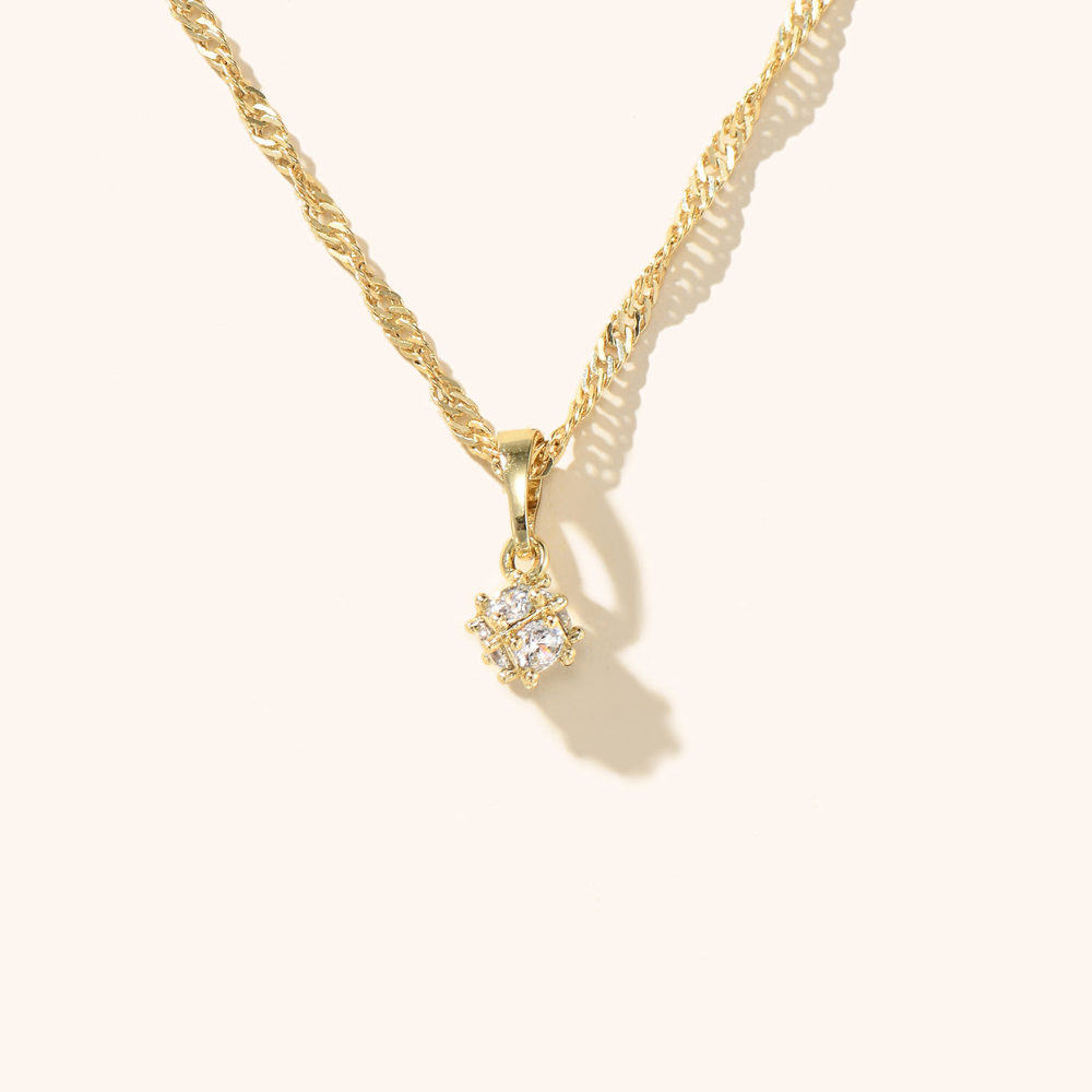Simone Pendant Necklace