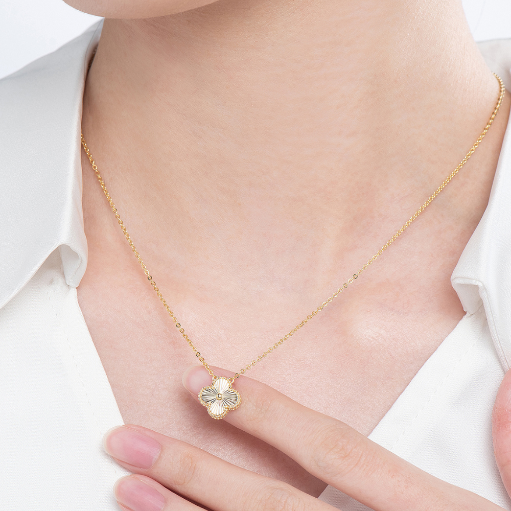Tara Clover Necklace