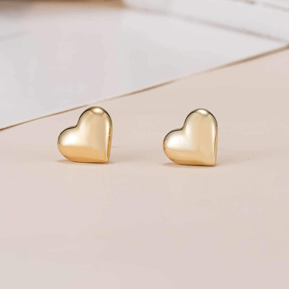 Hayley Puffy Heart Stud Earrings