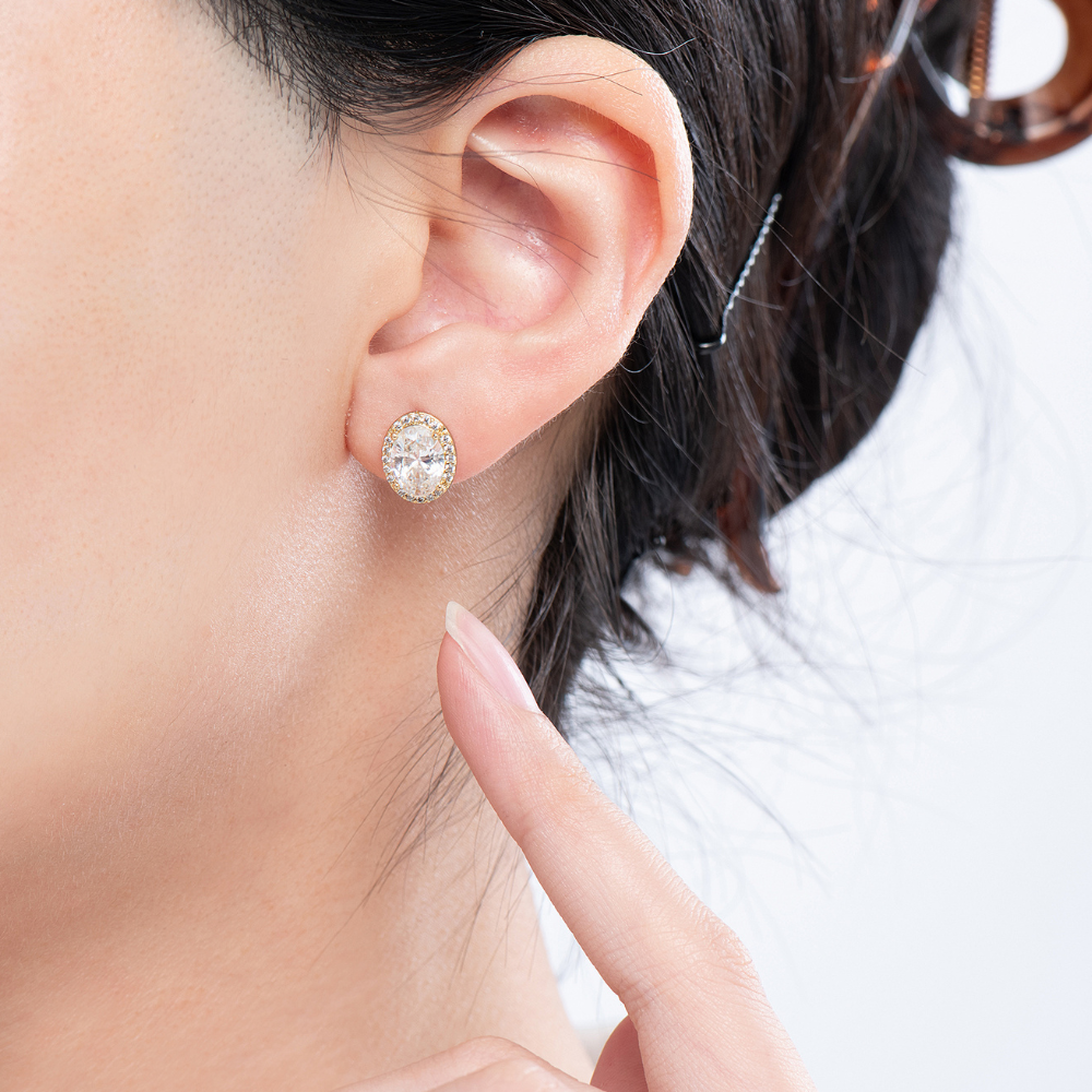 Holly Stud Earrings