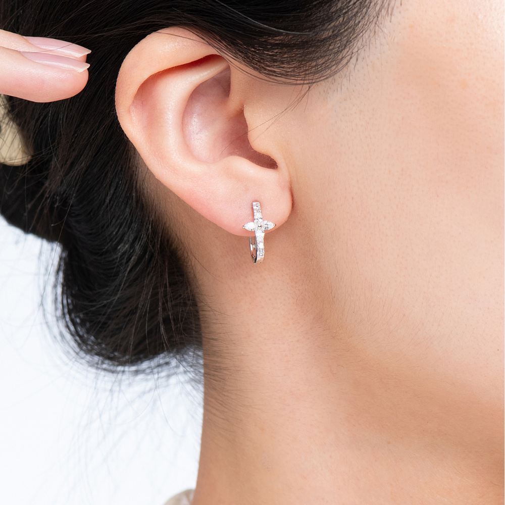 Elaine Dainty Petite Hoop Earrings