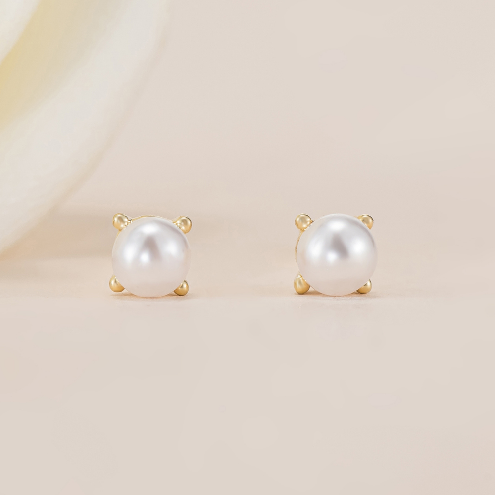 Annie Pearl Stud Earrings - 925 Silver Post