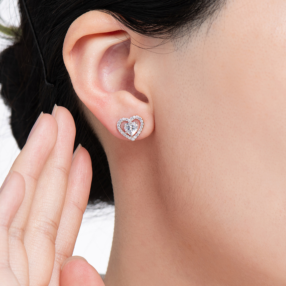 Karla Heart Stud Earrings