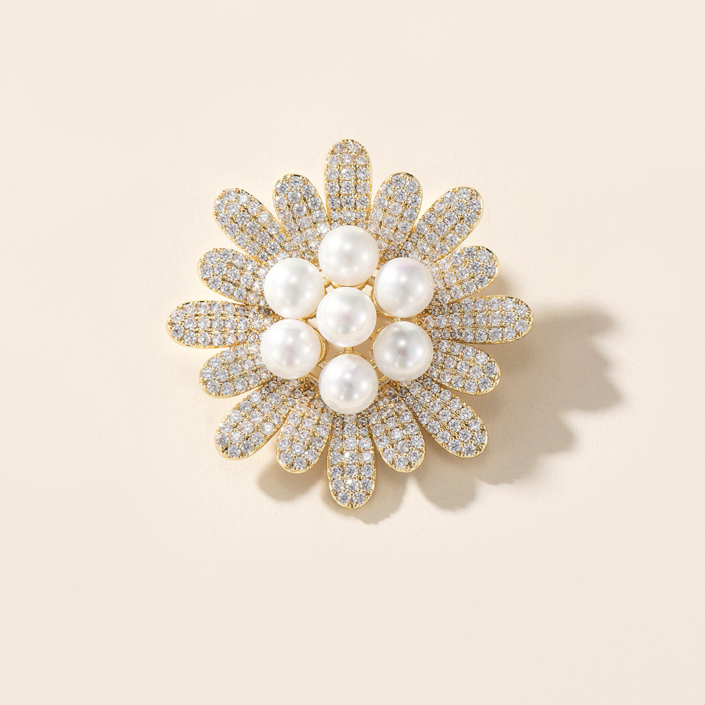 Thea Flower Brooch