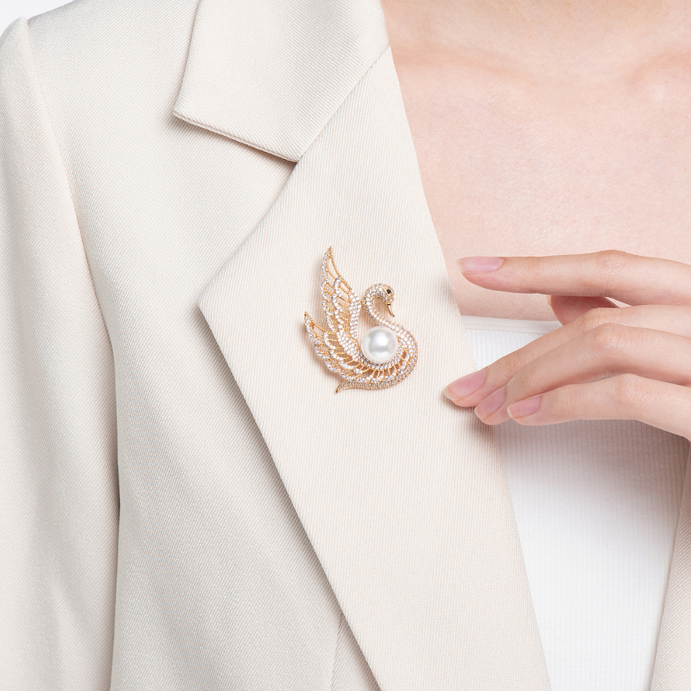 Rina Butterfly Brooch