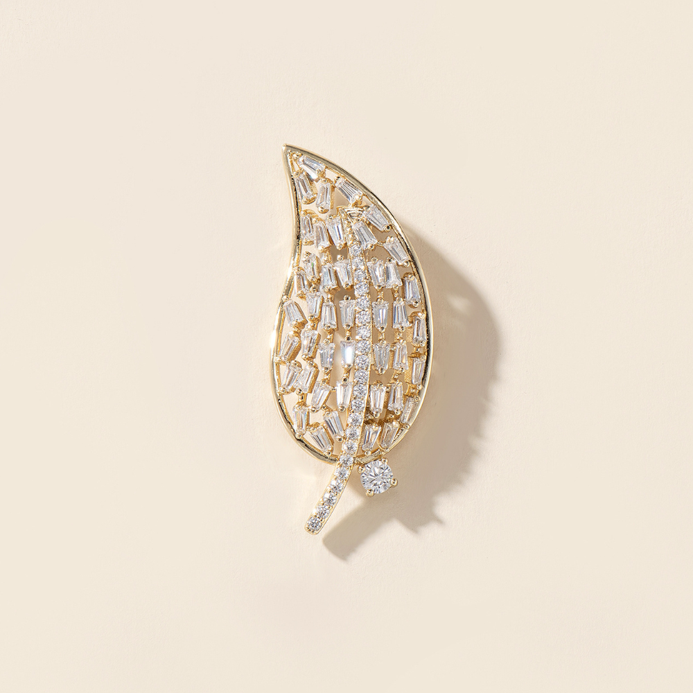 Martha Leaf Brooch