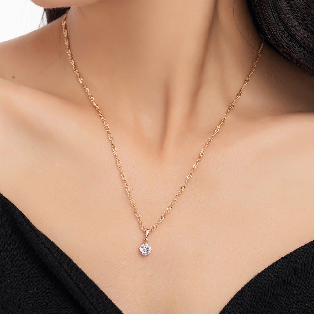 Nicole Solitaire Necklace