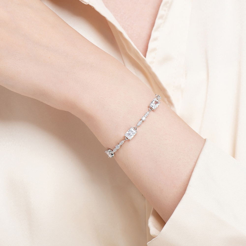 Penny Emerald Cut Radiant Bracelet