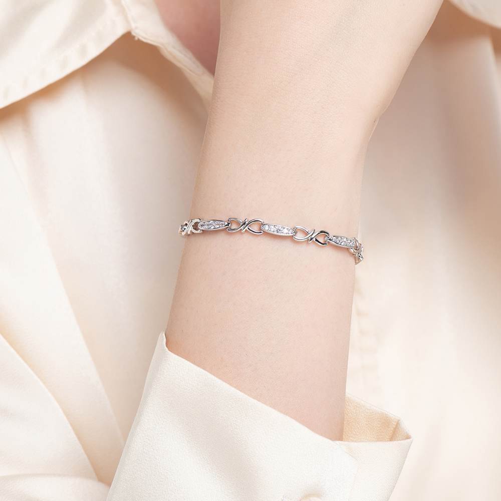 Thea Infinity Link Bracelet
