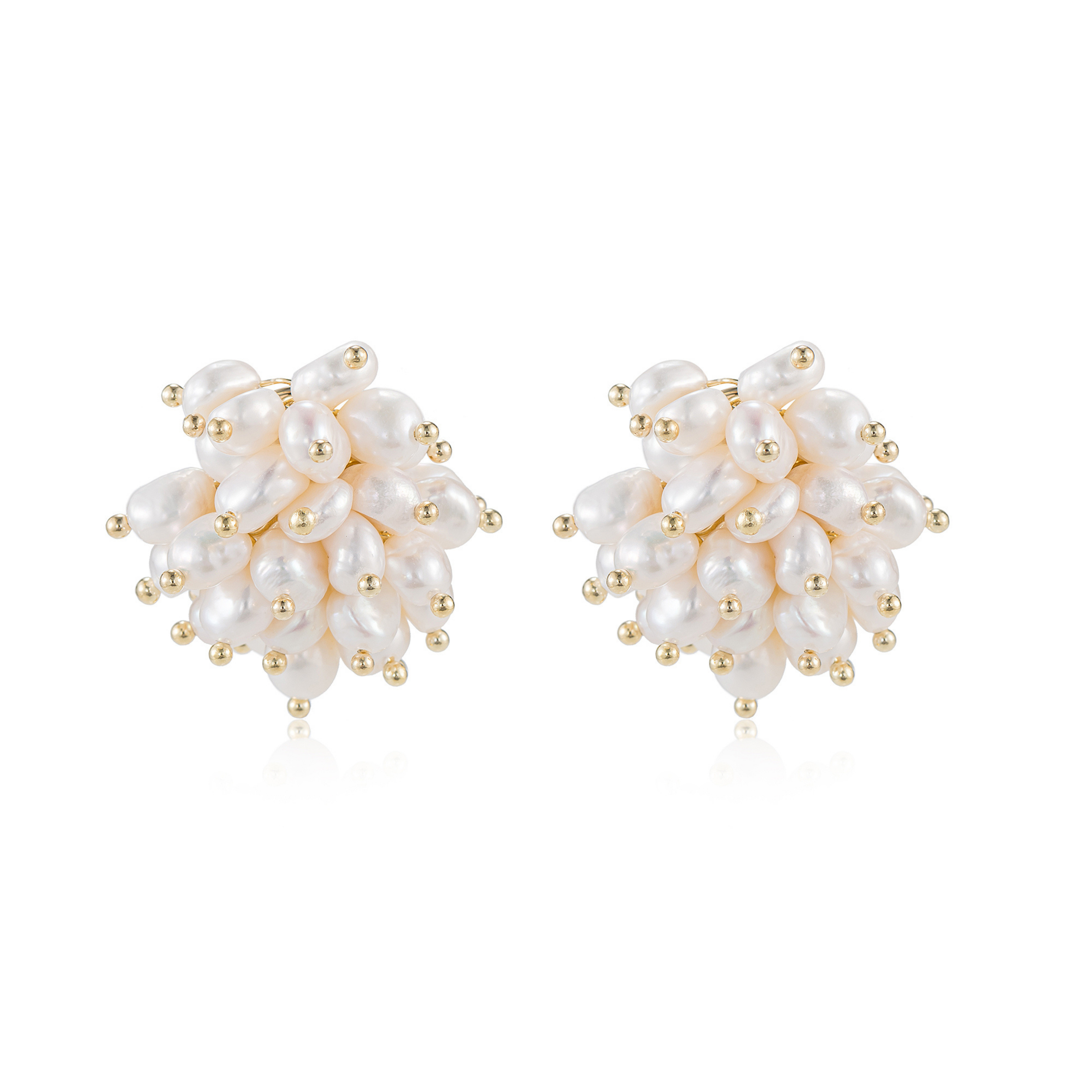 Jane Freshwater Pearl Stud Earrings